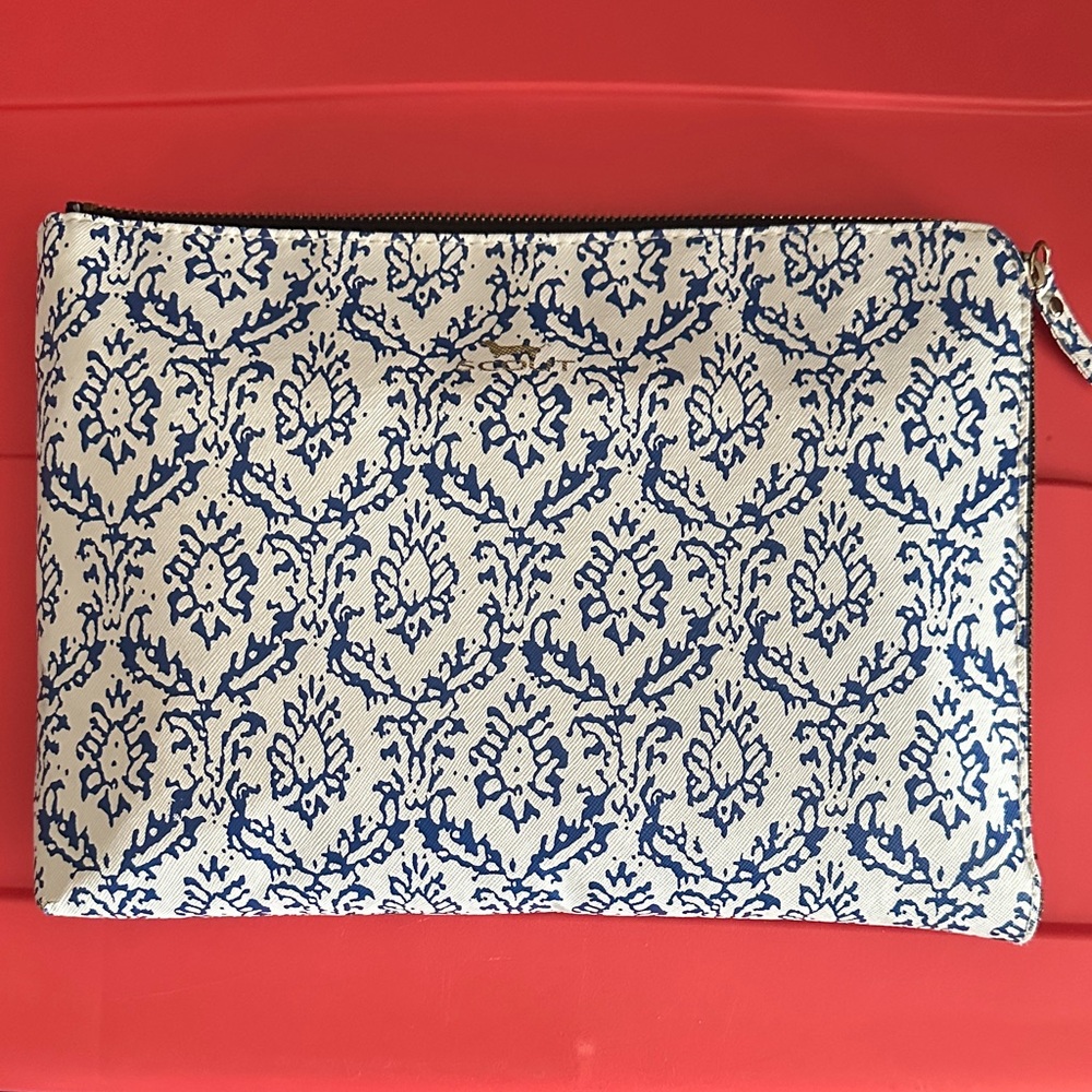 Scout Elegant Blue and Cream Clutch Bag
